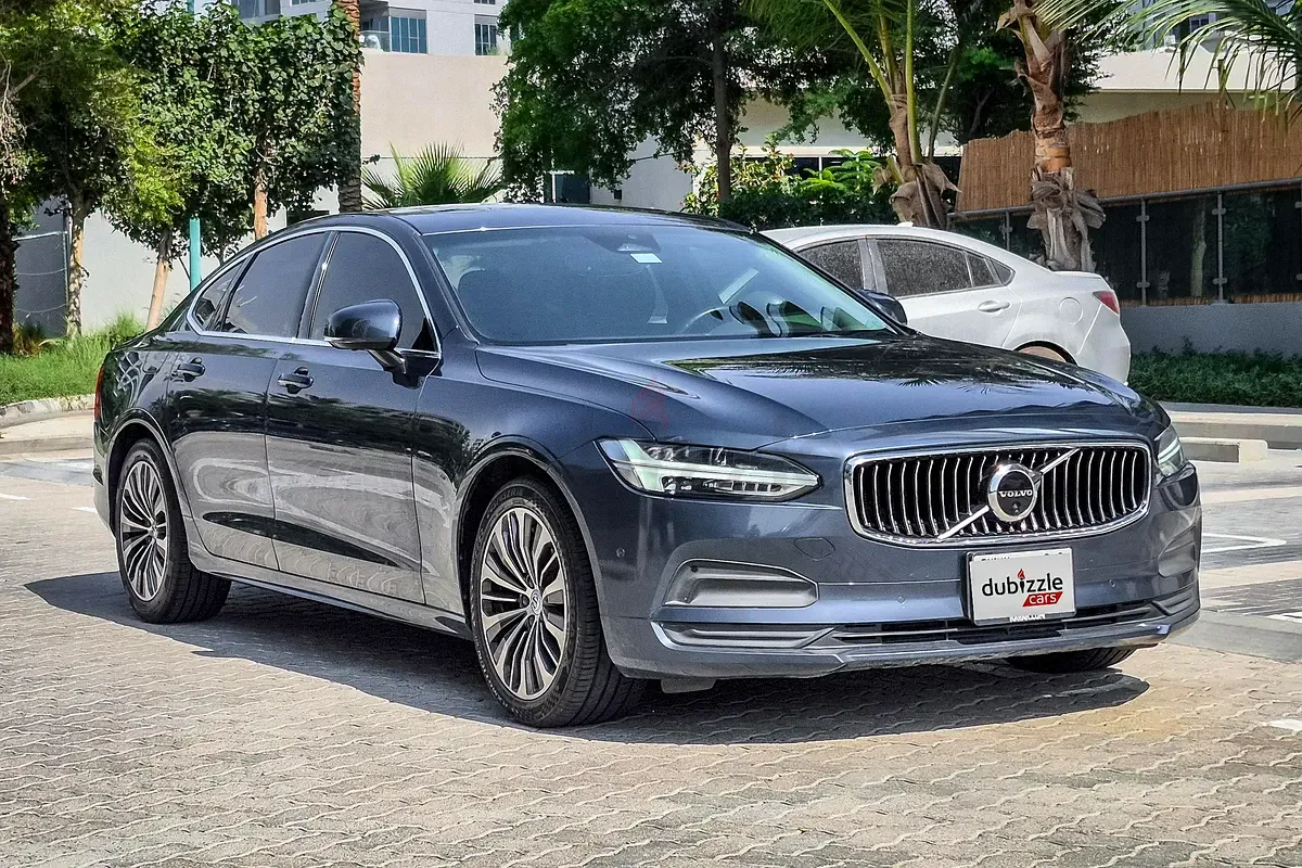 Volvo S90 2.0 AT (250 hp)