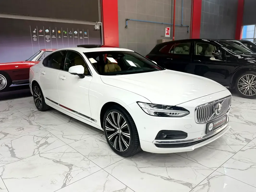 Volvo S90 2.0 AT (250 hp) - 2