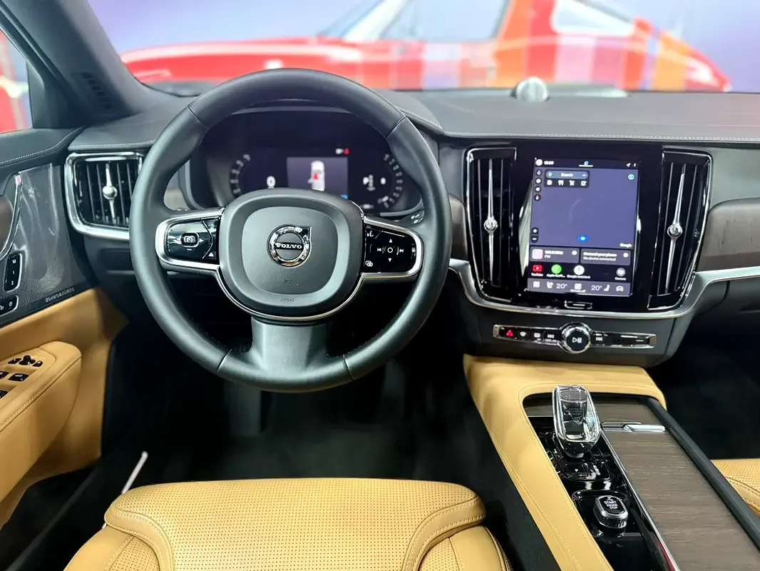Volvo S90 2.0 AT (250 hp) - 9
