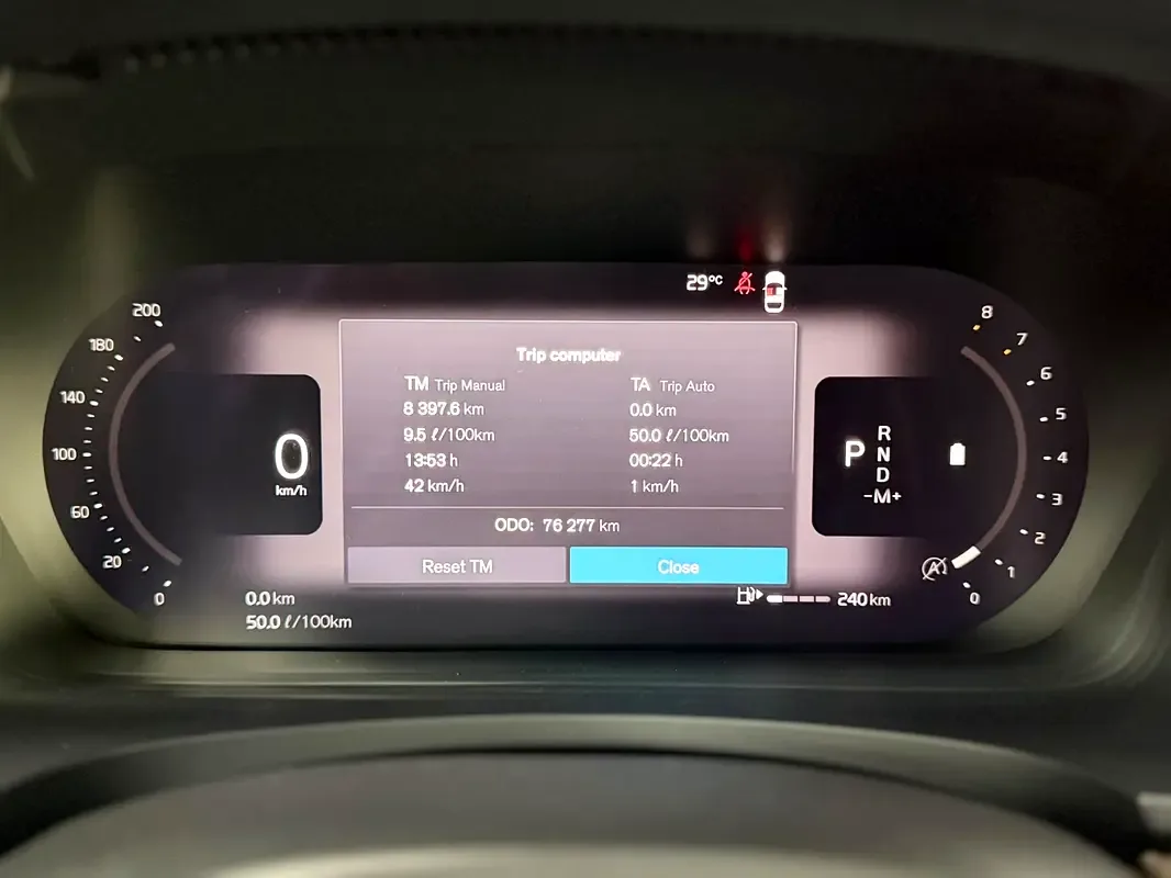 Volvo S90 2.0 AT (250 hp) - 11