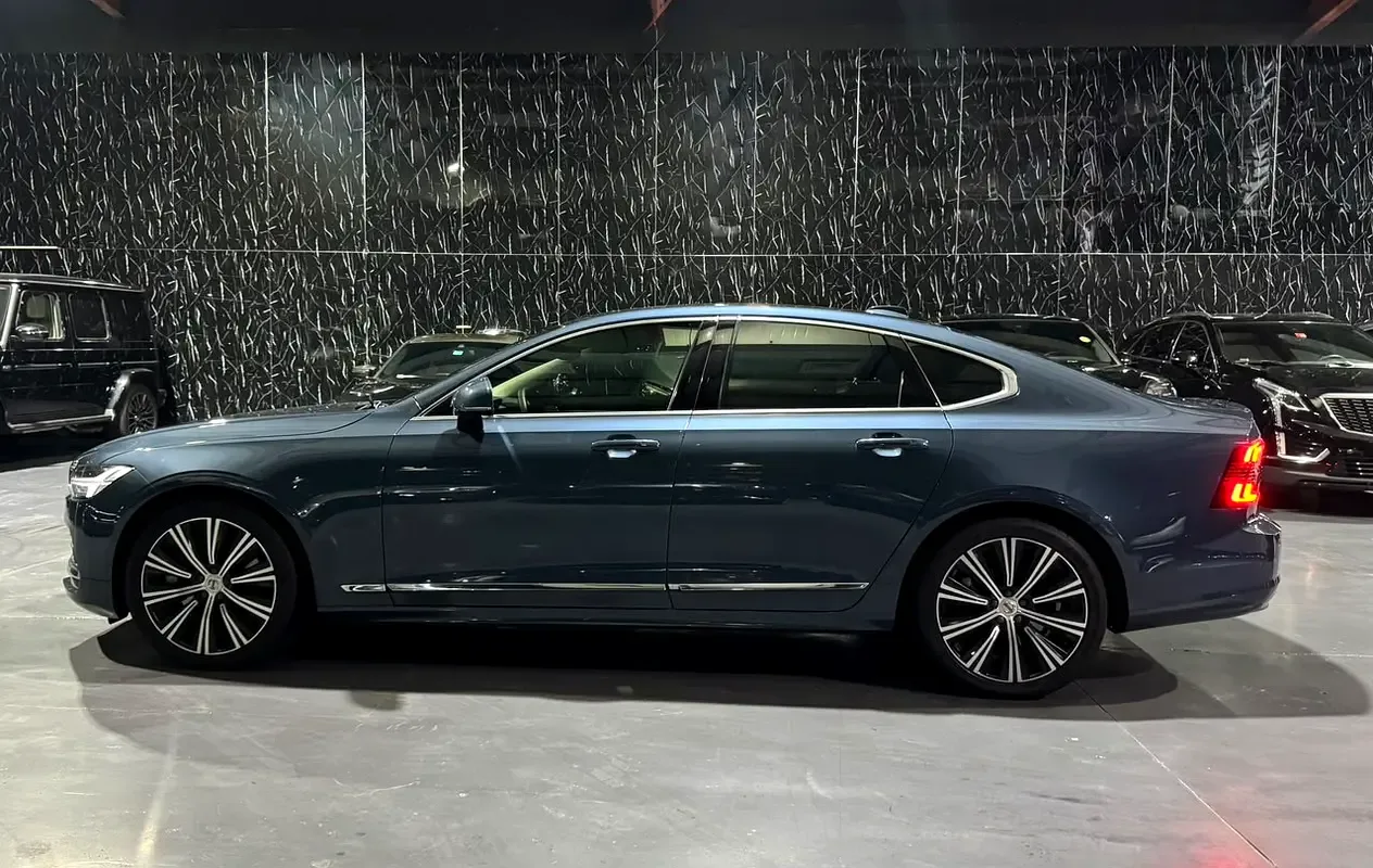 Volvo S90 2.0 AT 4WD (250 حصان) - 6