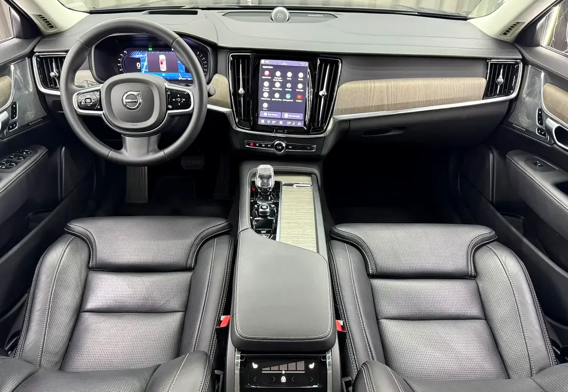 Volvo S90 2.0 AT 4WD (250 حصان) - 16