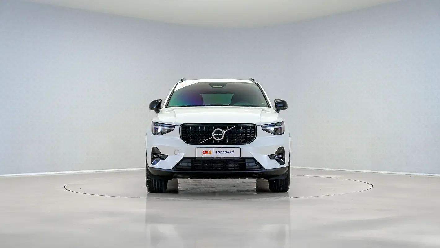 Volvo XC40 2.0 AMT (163 hp) - 8