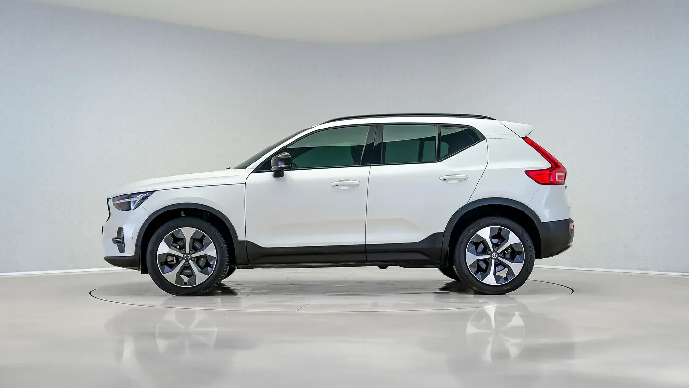 Volvo XC40 2.0 AMT (163 hp) - 10