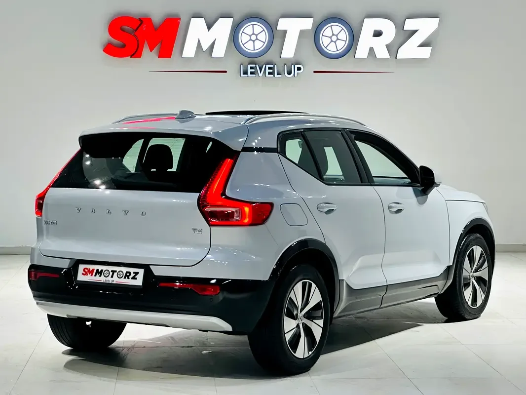 Volvo XC40 2.0 AMT (163 hp) - 7