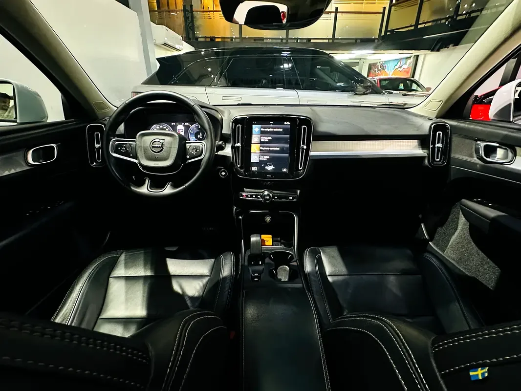 Volvo XC40 2.0 AMT (163 hp) - 10