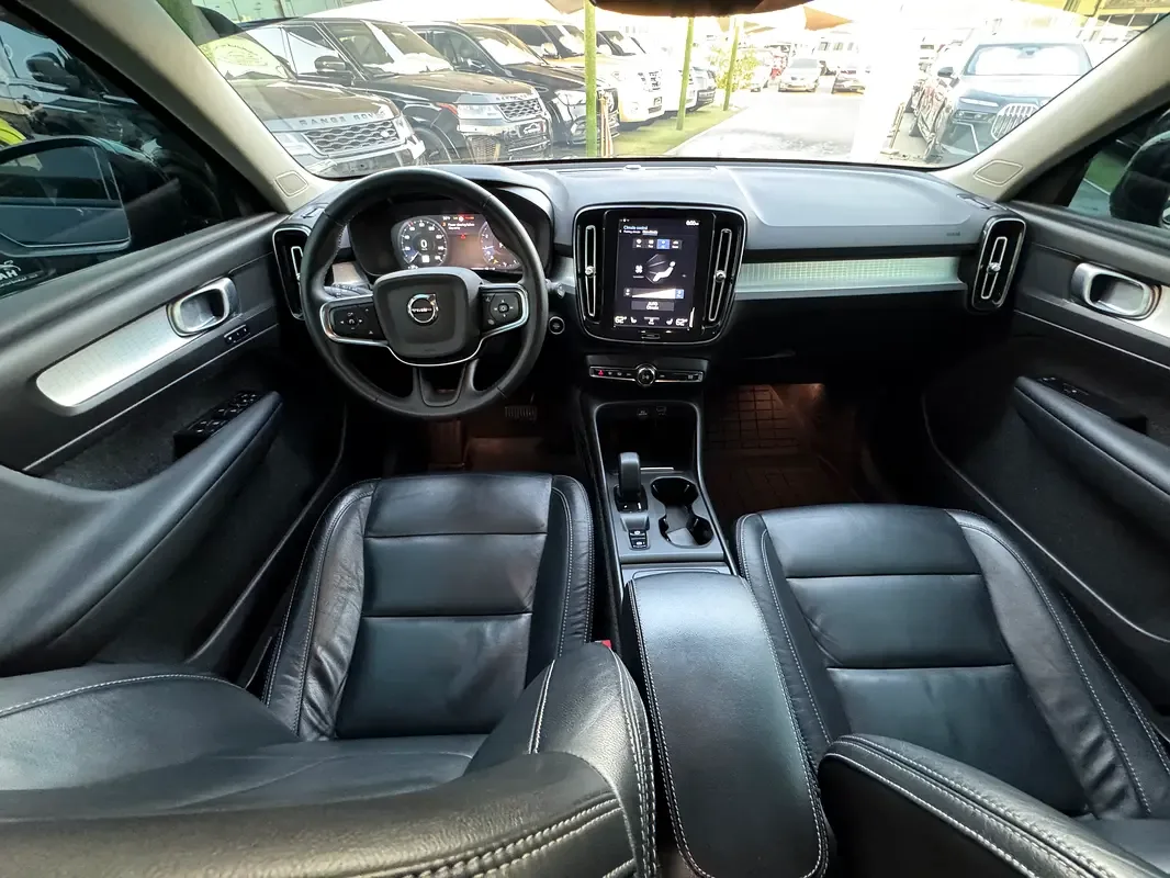 Volvo XC40 2.0 AMT (163 hp) - 7