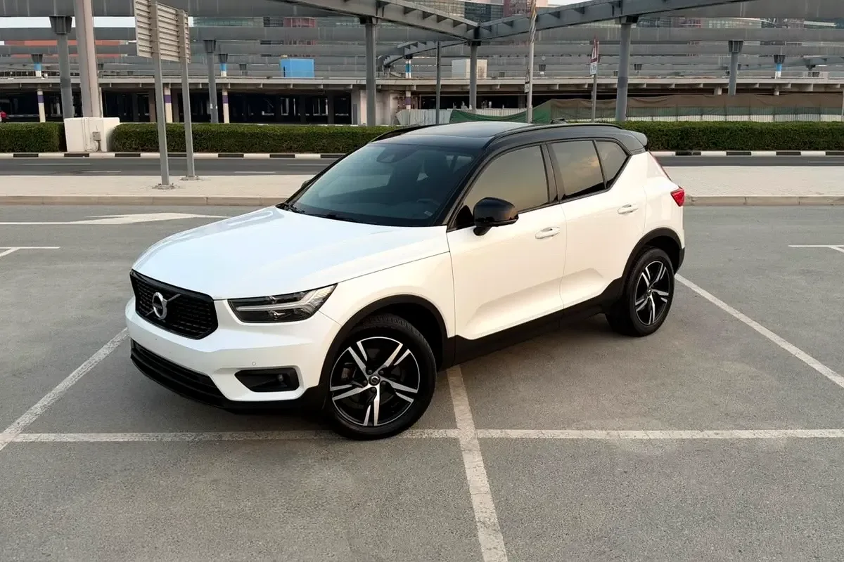 Volvo XC40 2.0 T5 Drive-E AT AWD (249 hp) - 4