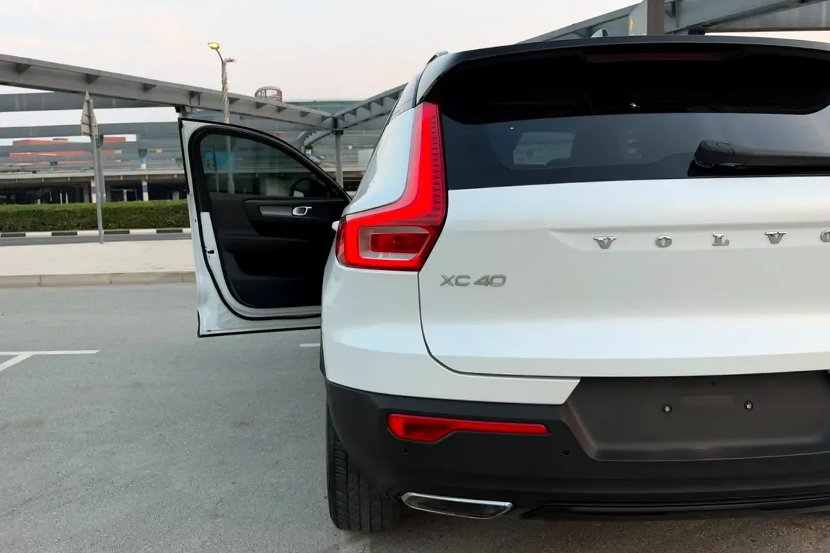 Volvo XC40 2.0 T5 Drive-E AT AWD (249 hp) - 5