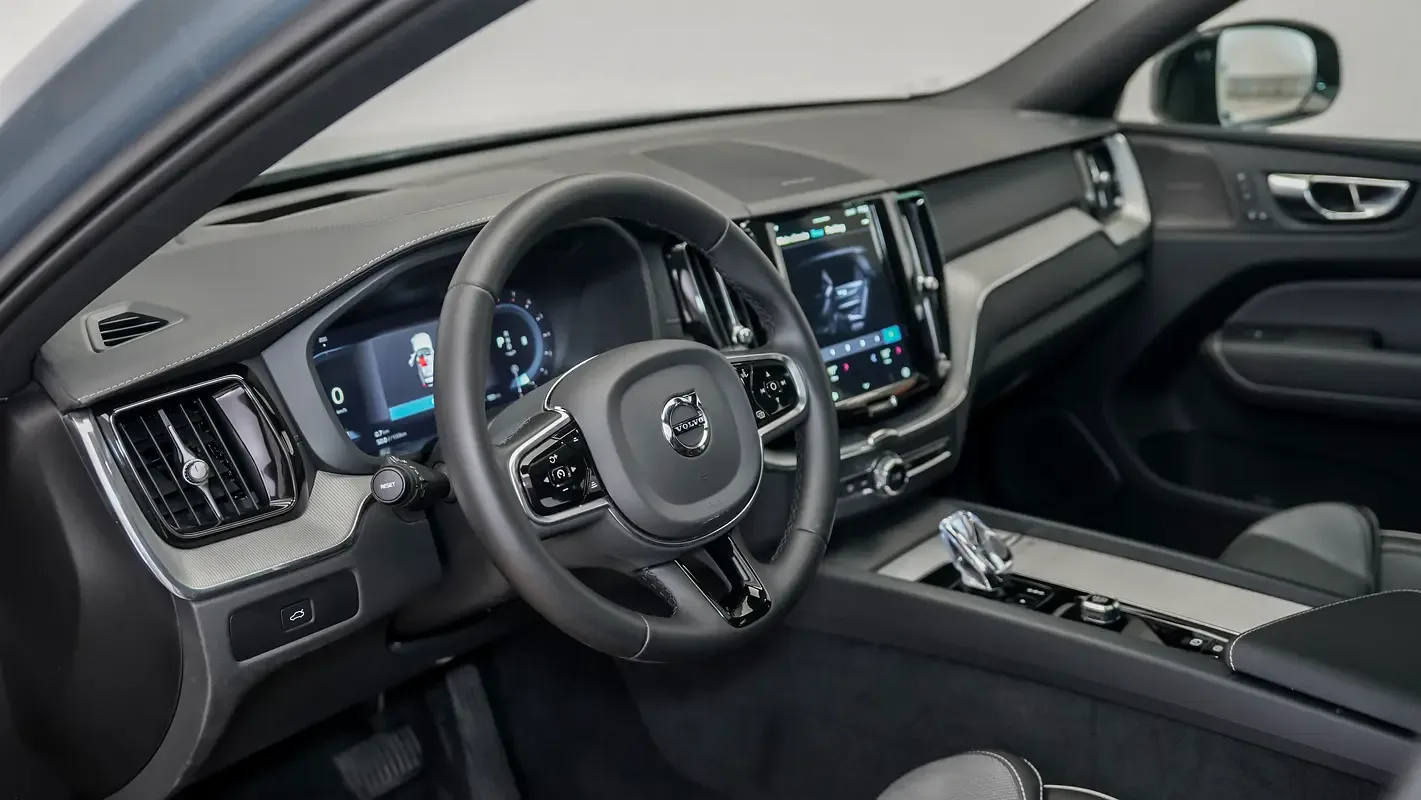 Volvo XC60 2.0 AT (250 hp) - 4