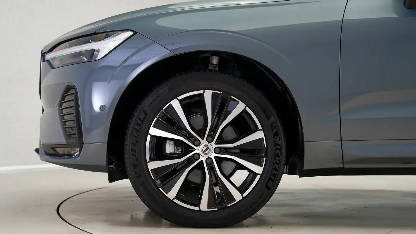 Volvo XC60 2.0 AT (250 hp) - 11