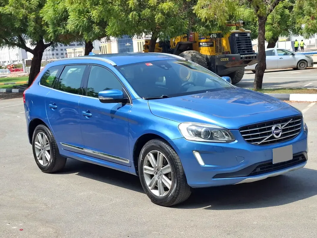 Volvo XC60 2.0 T5 Powershift (240 hp) - 4
