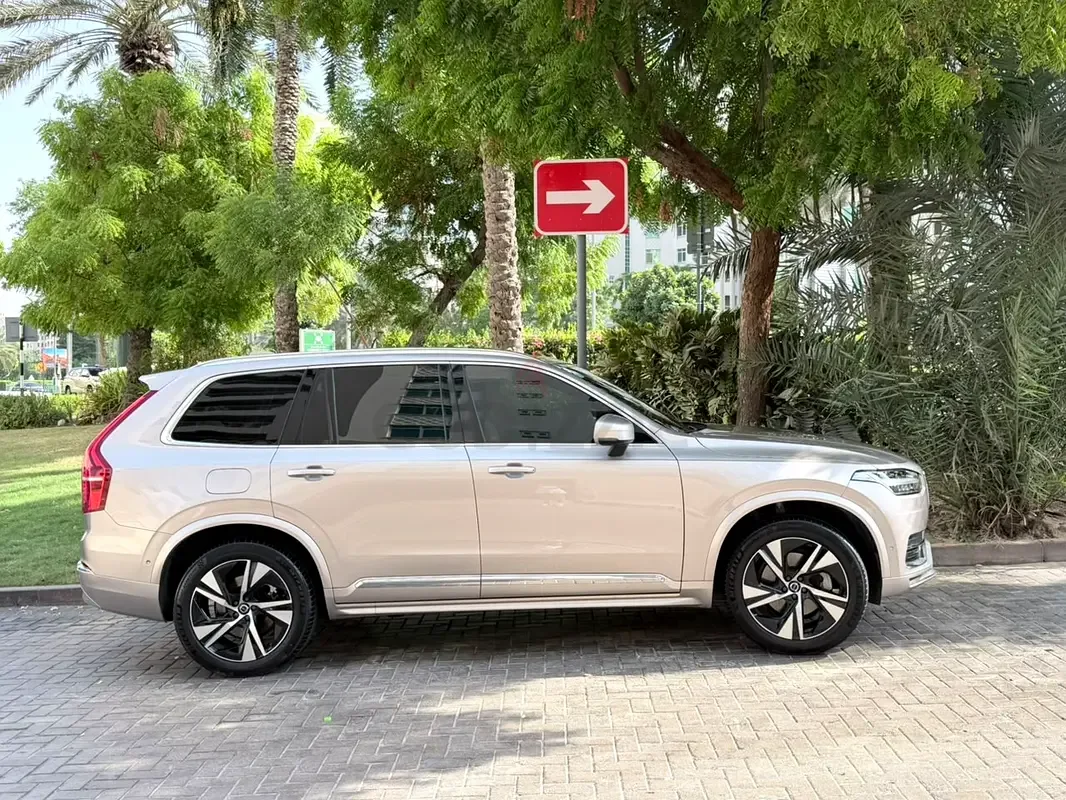 Volvo XC90 2.0 AT AWD (249 hp)