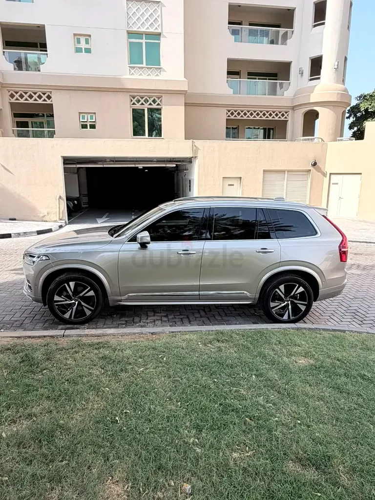 Volvo XC90 2.0 AT AWD (249 حصان) - 4