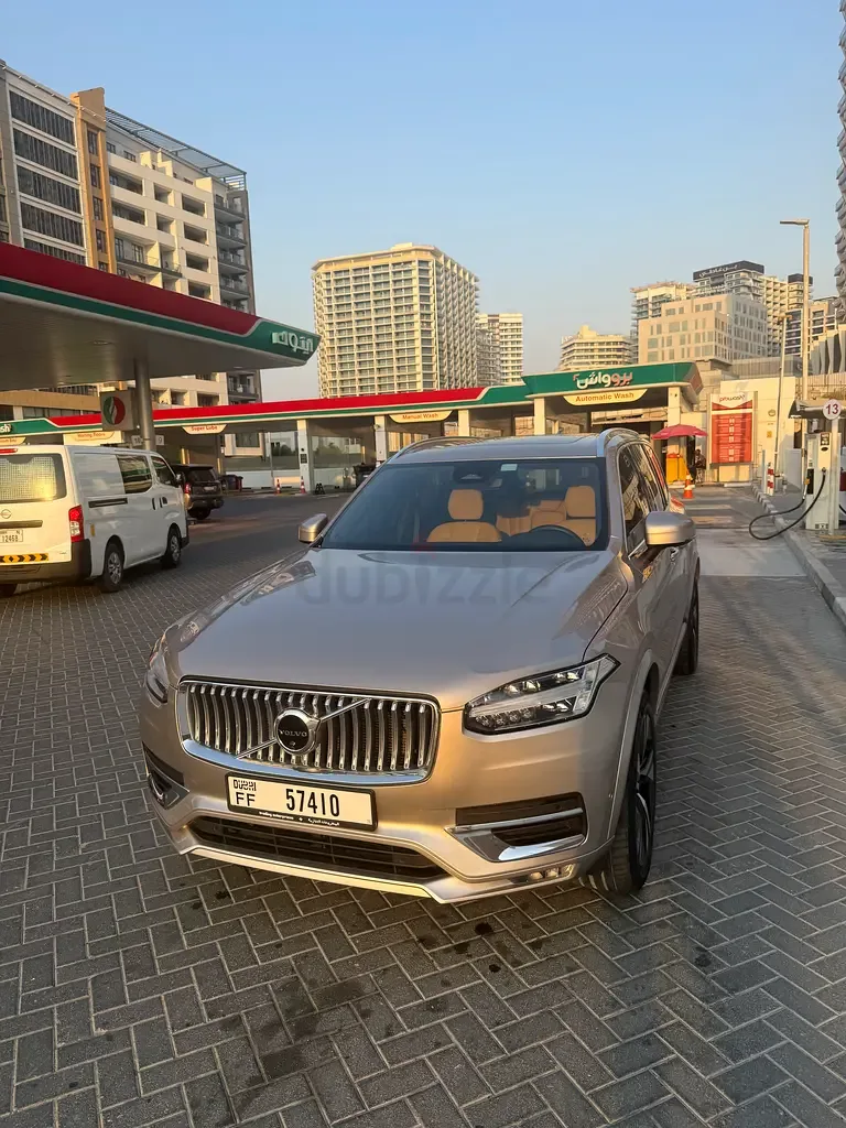 Volvo XC90 2.0 AT AWD (249 حصان) - 14