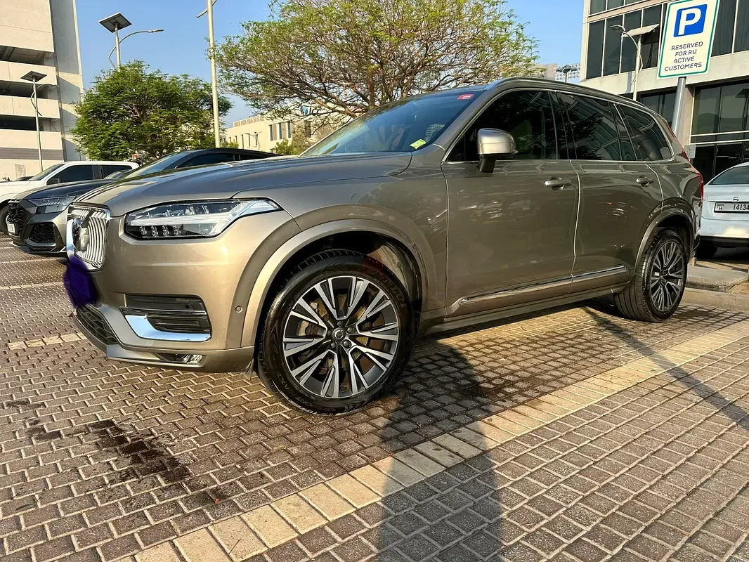 Volvo XC90 2.0 AT AWD (300 حصان) - 4