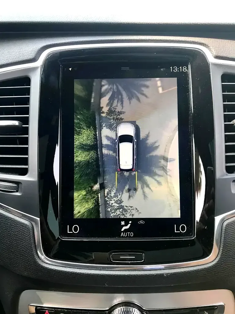 Volvo XC90 2.0 T6 Drive-E AT AWD (5 مقاعد) (310 حصان) - 15