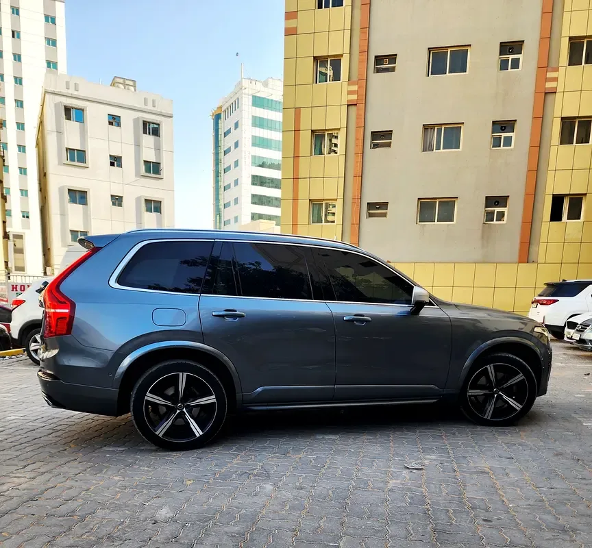 Volvo XC90 2.0 T6 Drive-E AT AWD (5 places) (320 hp) - 11