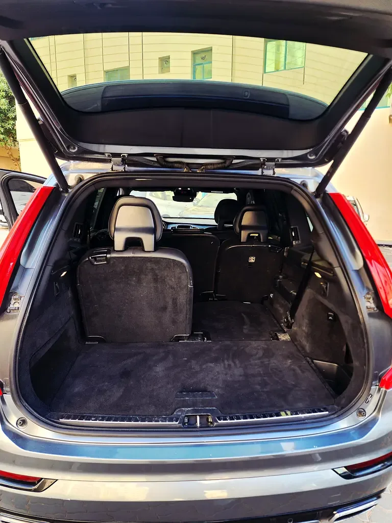 Volvo XC90 2.0 T6 Drive-E AT AWD (5 places) (320 hp) - 17