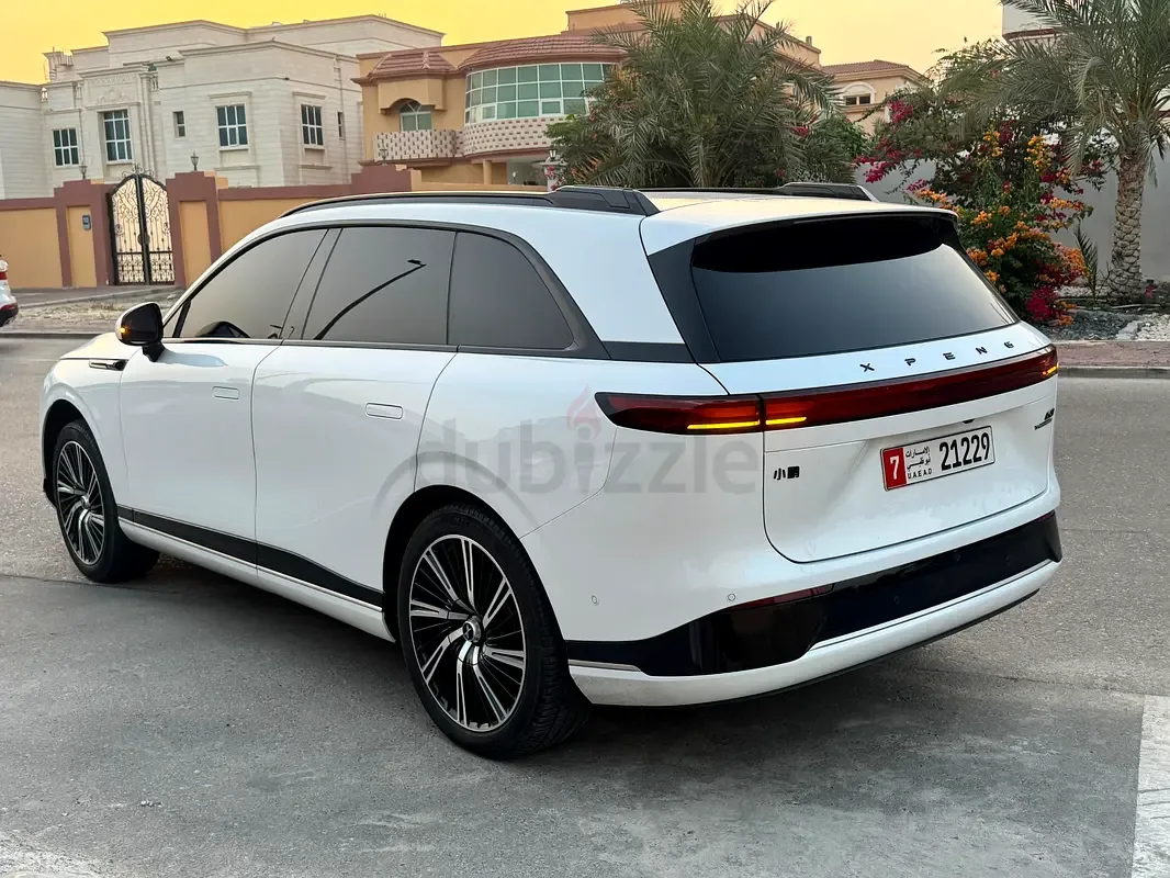 Xpeng G9 E AT AWD (551 hp) - 5