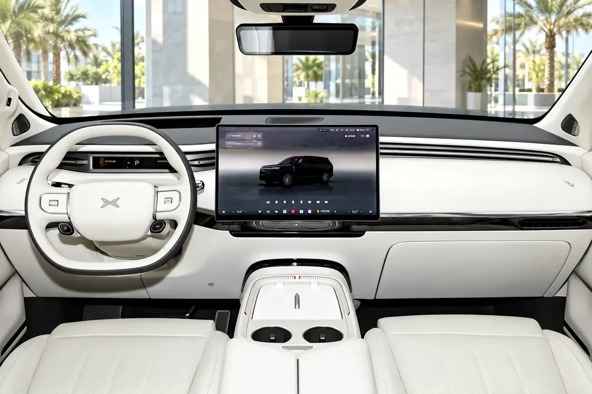 Xpeng GX 1.5 AT AWD (503 hp) - 11