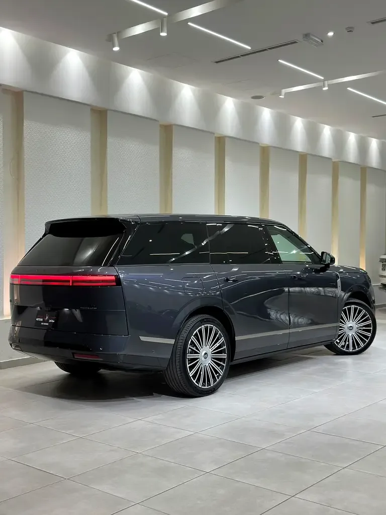 Xpeng GX 1.5 AT AWD (503 hp) - 4