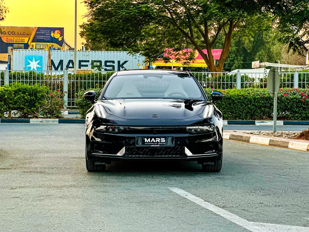 Zeekr 001 E AT AWD (544 hp) - 2