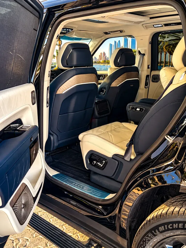 Zeekr 9X 2.0 AT AWD (1177 hp) - 6