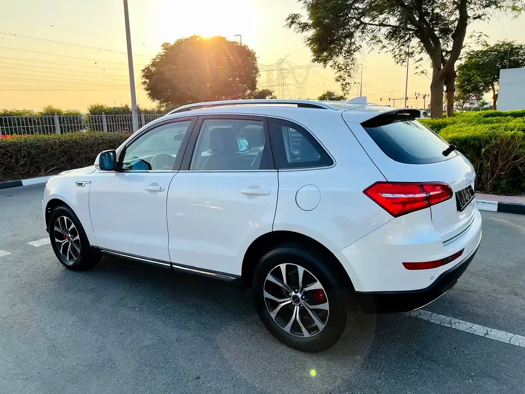 Zotye T600 2.0 AMT (177 hp) - 8