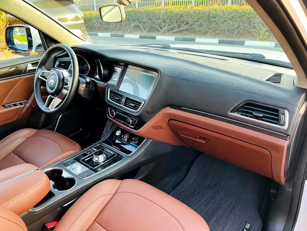 Zotye T600 2.0 AMT (177 hp) - 13