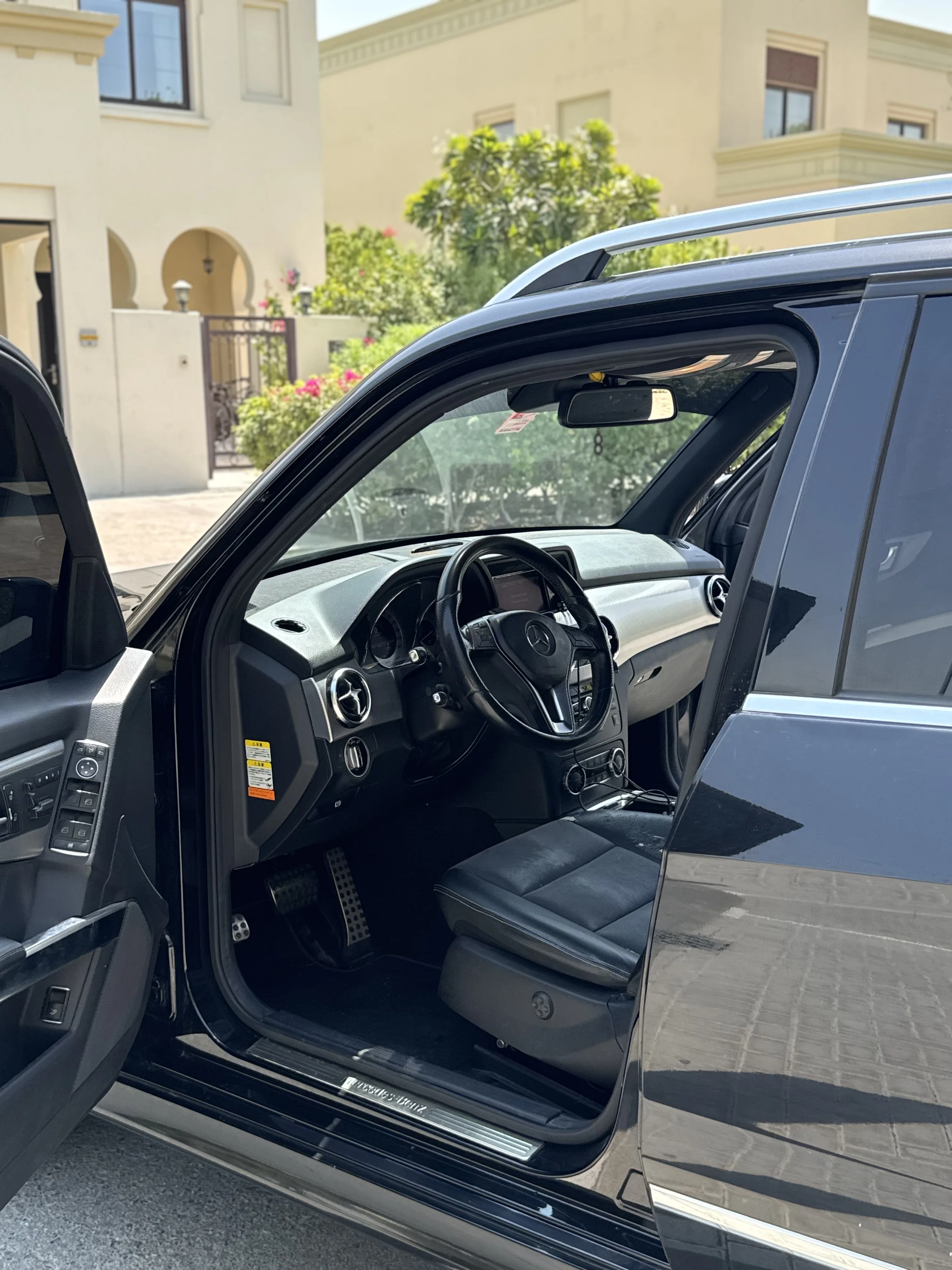 Mercedes-Benz GLK-Class GLK 350 7G-Tronic Plus 4MATIC (306 حصان) - 7