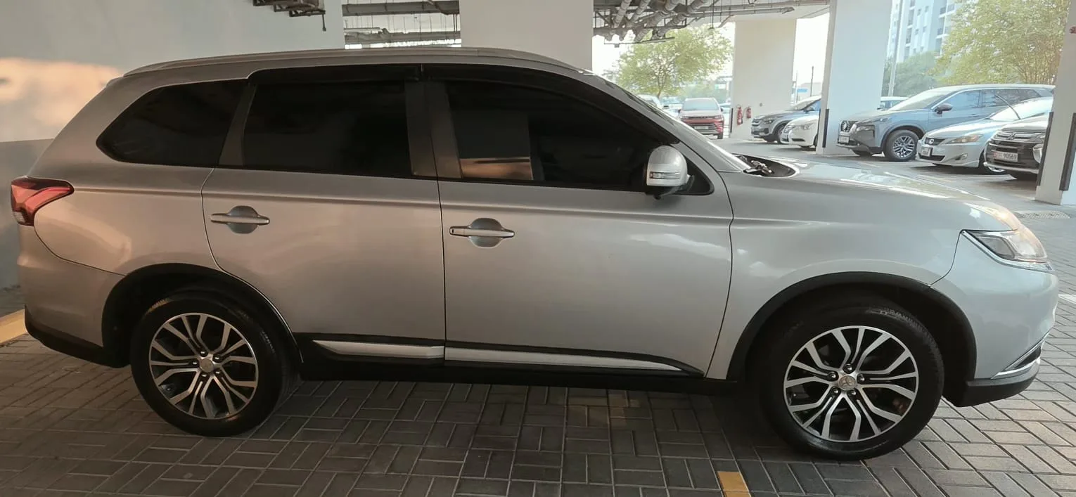 Mitsubishi Outlander 3.0 AT 4WD (230 hp) - 14