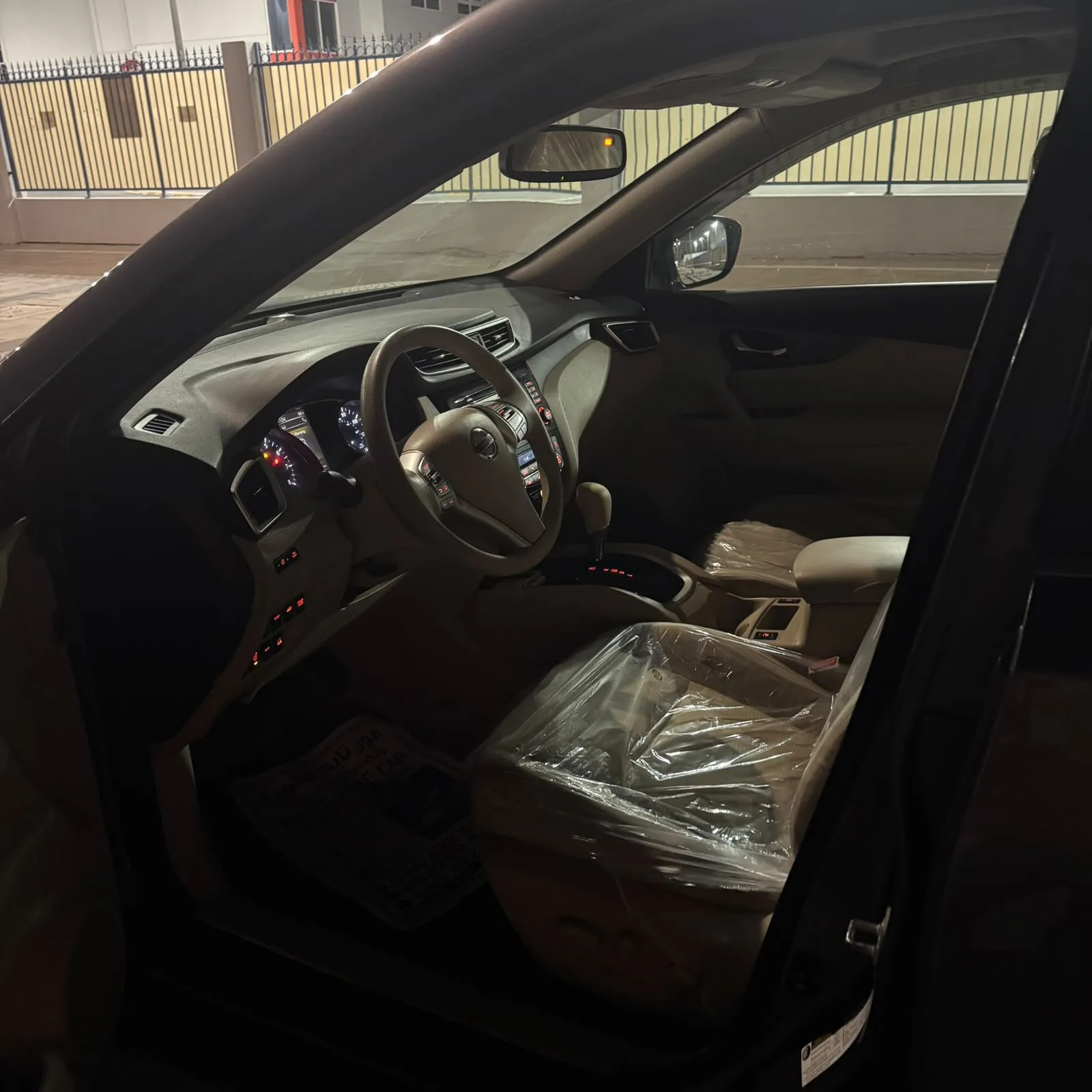 Nissan Rogue 2.5 CVT 4WD (173 حصان) - 2