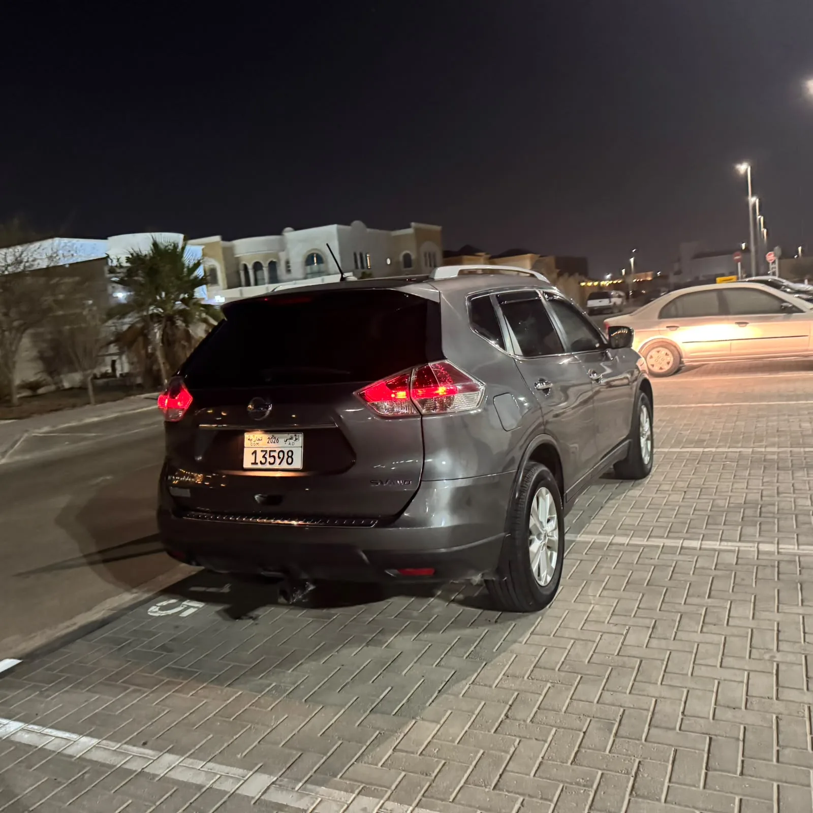 Nissan Rogue 2.5 CVT 4WD (173 حصان) - 5