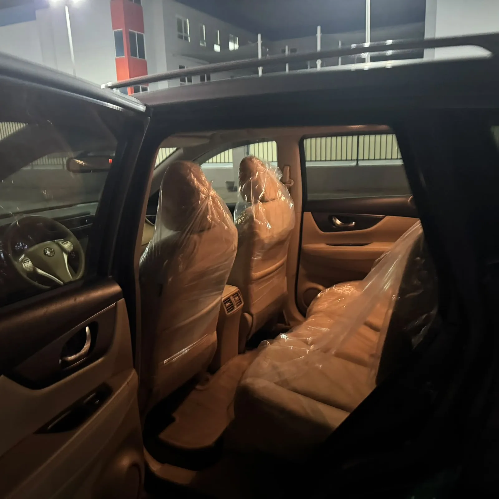 Nissan Rogue 2.5 CVT 4WD (173 حصان) - 11