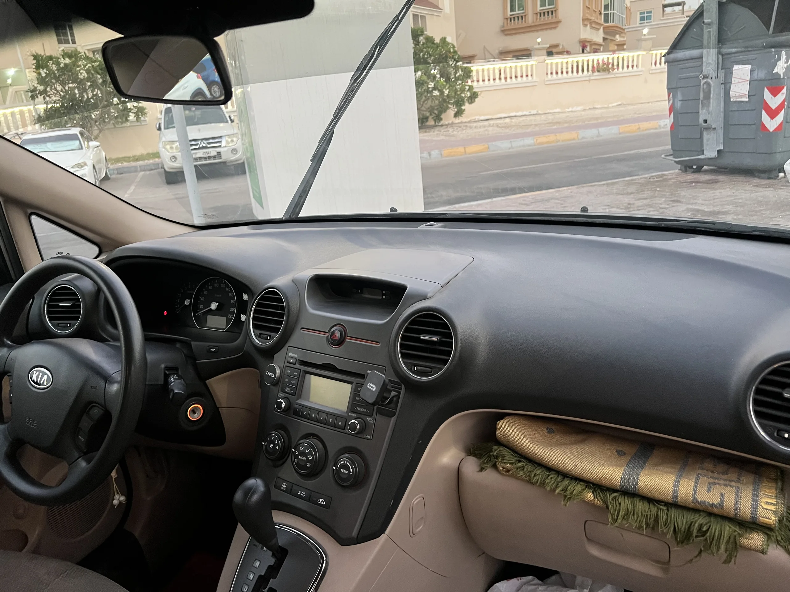 Kia Carens 2.0 AT (152 hp) - 5