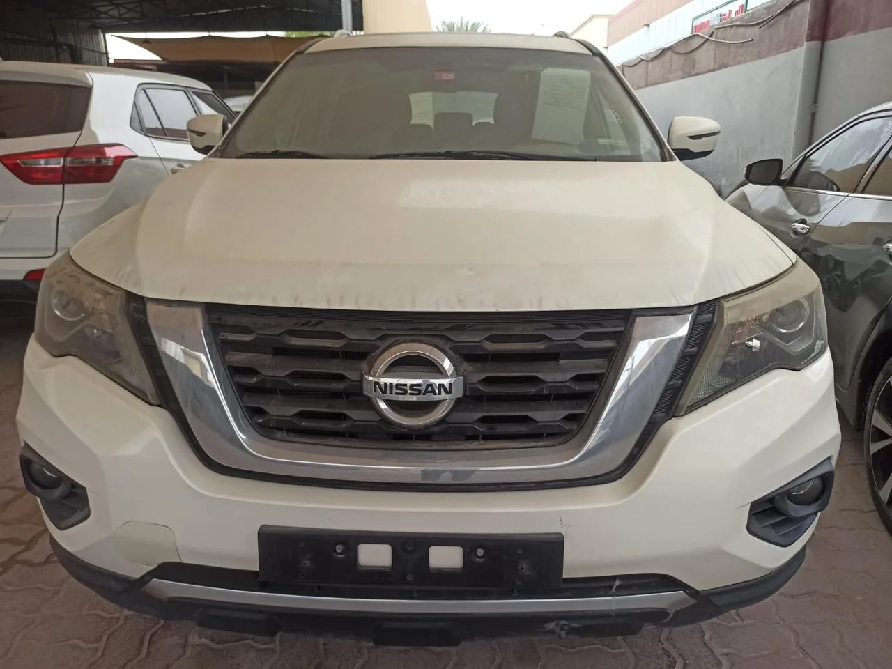 Nissan Pathfinder 3.5 CVT AWD (284 حصان) - 2